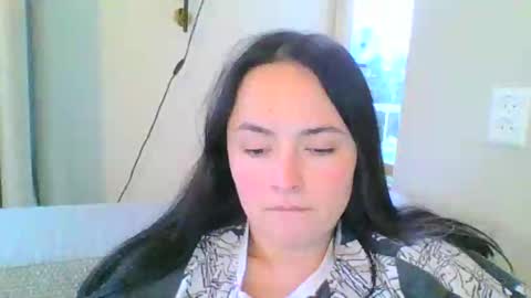 emily_morning_dew online show from 01-25-25, 08:21