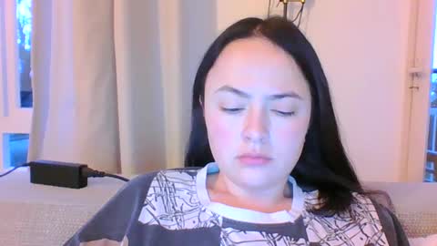 emily_morning_dew online show from 01-29-25, 07:04