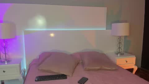 Emily  online show from 02-14-25, 12:03