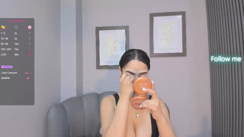 Emily  online show from 09-28-25, 05:35