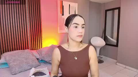 Emily  online show from 10-01-25, 01:06