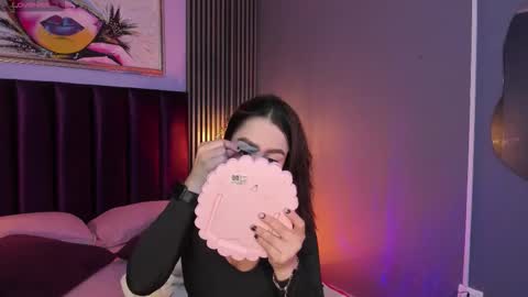 Emily  online show from 12-21-25, 01:57