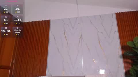 Emily online show from 10-24-25, 07:21