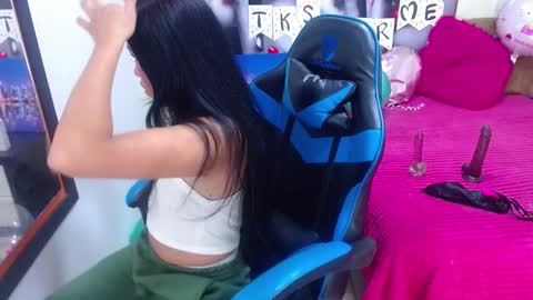       online show from 02-12-25, 12:22