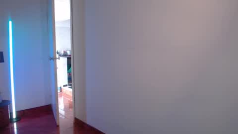 Emily  Swan online show from 01-17-25, 05:41