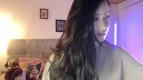 Emily  Swan online show from 01-24-25, 10:41