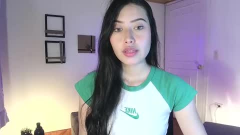 Emily  Swan online show from 02-06-25, 10:43