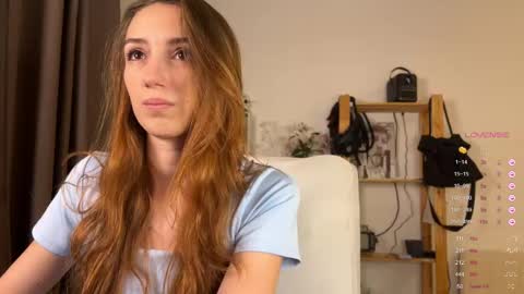 Lia online show from 09-19-25, 04:40