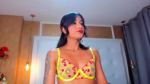 emilyadams0 online show from 03-06-25, 10:47