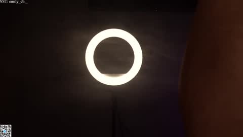 Snapshot of emilybatee chatting on 12-06-24, 10:52 emilybatee online show from 12-06-24, 10:52