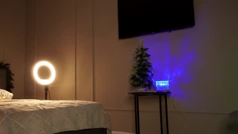 Snapshot of emilybatee chatting on 01-19-25, 05:07 emilybatee online show from 01-19-25, 05:07