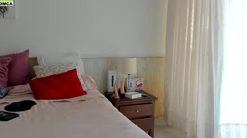 Snapshot of emilyboobs_ chatting on 02-18-25, 02:38 Emily online show from 02-18-25, 02:38