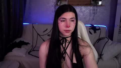 Emy online show from 10-31-25, 07:20