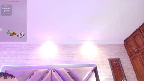 Emily online show from 03-11-25, 07:47