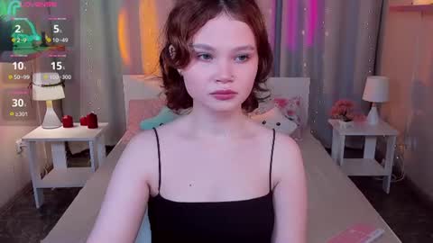 Snapshot of emilychaves chatting on 06-22-26, 07:27 Emilyhaves online show from 06-22-26, 07:27