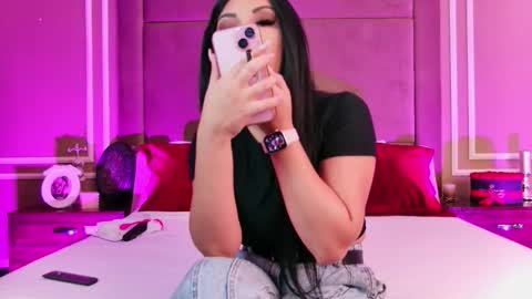 Emily online show from 09-14-25, 04:11