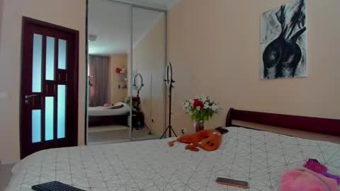 Snapshot of emilycruz4u chatting on 02-20-26, 09:21 emilycruz4u online show from 02-20-26, 09:21