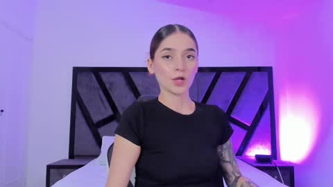 Emily online show from 10-04-25, 05:05