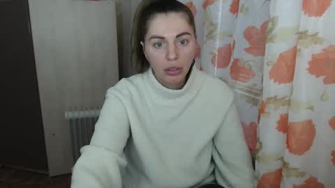 Snapshot of emilyfork chatting on 01-09-25, 02:07 emilyfork online show from 01-09-25, 02:07