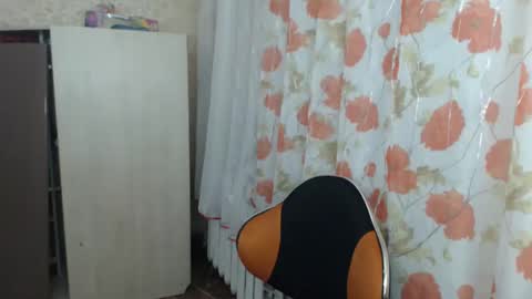 Snapshot of emilyfork chatting on 02-11-25, 05:07 emilyfork online show from 02-11-25, 05:07