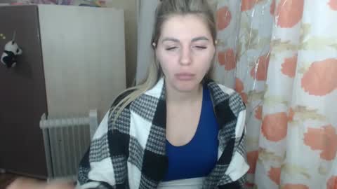 Snapshot of emilyfork chatting on 03-07-25, 04:55 emilyfork online show from 03-07-25, 04:55