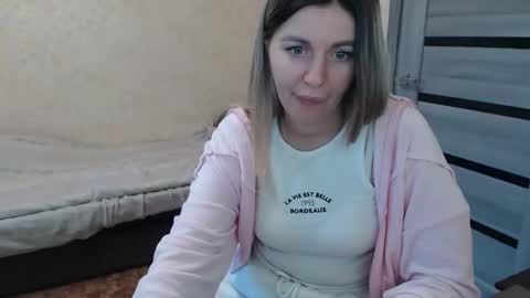 Snapshot of emilyfork chatting on 09-22-25, 05:31 emilyfork online show from 09-22-25, 05:31