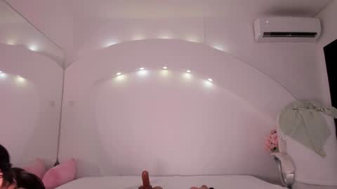 emmy i see you 6pm online show from 03-08-25, 04:23