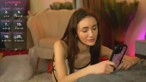 Emily online show from 03-11-25, 01:59