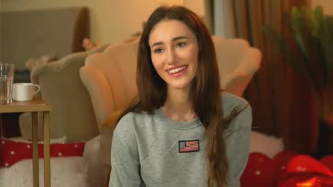 Emily online show from 03-11-25, 05:27