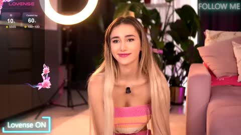 Emily online show from 09-13-25, 06:02