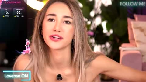 Emily online show from 10-01-25, 05:57