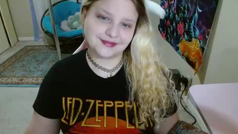 emily haze online show from 01-20-25, 06:10