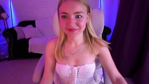  MY NAME IS Emily WELCOME EVERYONE I WILL BE HAPPY TO GIVE YOU WHAT YOU HAVE DREAMED OF FOR SO LONG online show from 12-16-24, 05:38