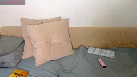 Emily wish-list  online show from 03-05-26, 06:31