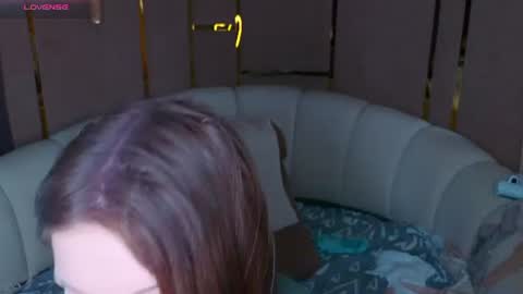 Snapshot of emilytrays chatting on 07-06-26, 04:09 Emily wish-list online show from 07-06-26, 04:09