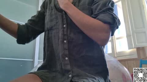 Emily ----  online show from 02-24-25, 08:38