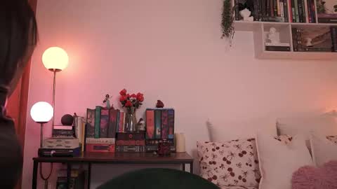 IG thickemmsss online show from 09-30-25, 05:51