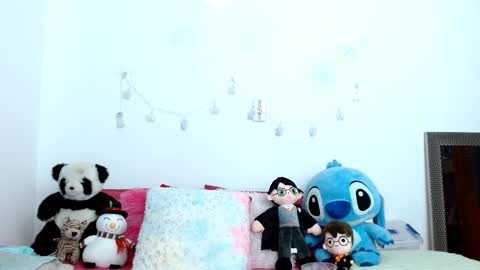 emilyzans07 online show from 02-16-25, 04:53