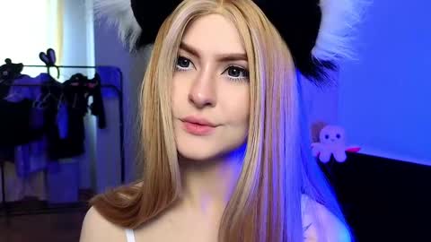 emimiy online show from 02-19-25, 05:49