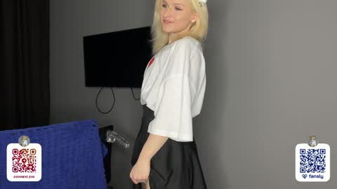 Snapshot of eminent_eva chatting on 01-30-25, 08:21 Eminent Eva online show from 01-30-25, 08:21