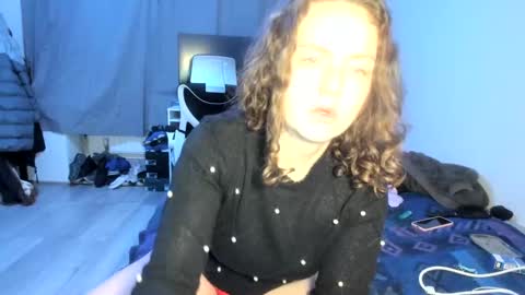 emliyjamesmjb online show from 02-10-25, 06:31