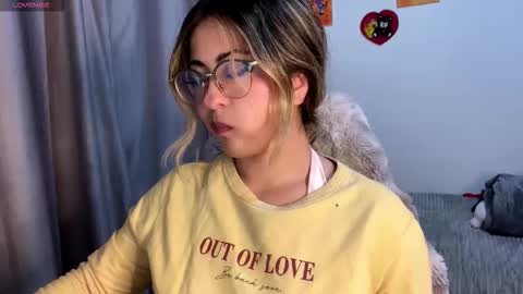 Emma Is here online show from 11-03-25, 10:53