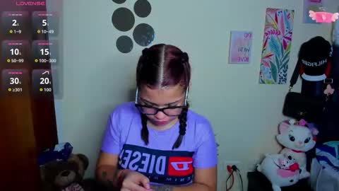 emma_boo_ online show from 11-19-25, 01:55