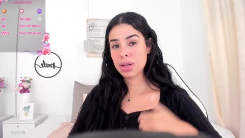 Emma Castillo online show from 12-11-24, 01:58