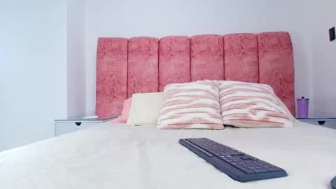 Emma online show from 12-03-25, 03:03