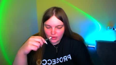 Eva online show from 09-22-25, 07:38