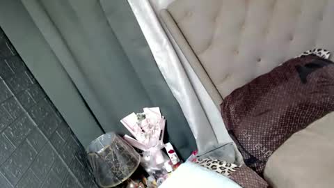 emma_glow69 online show from 03-03-26, 01:12