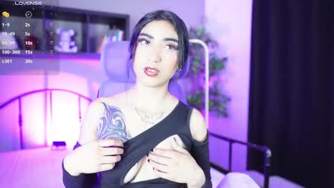 Emma online show from 10-19-25, 05:08