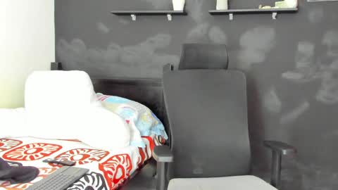 emma online show from 01-15-25, 05:47