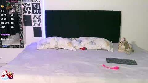 emma ortega online show from 12-19-24, 08:23